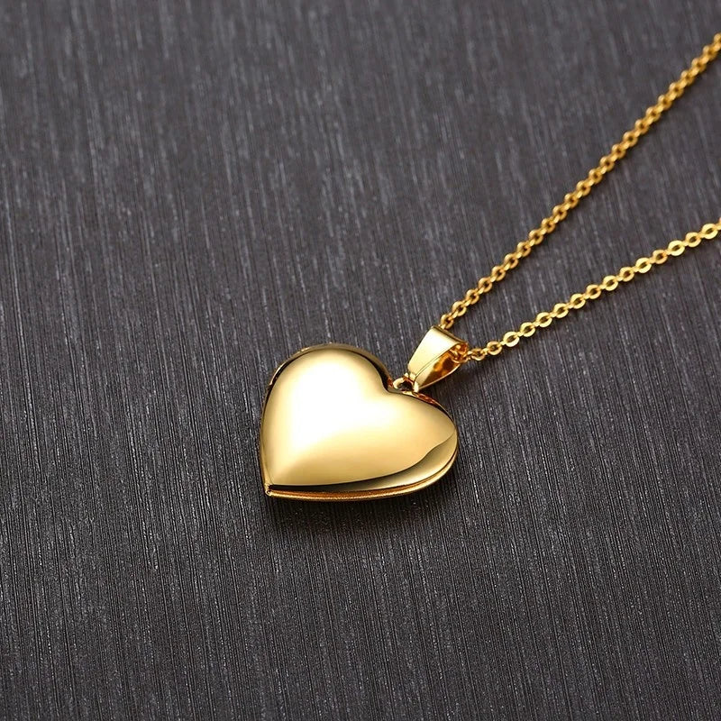 Everlove Locket