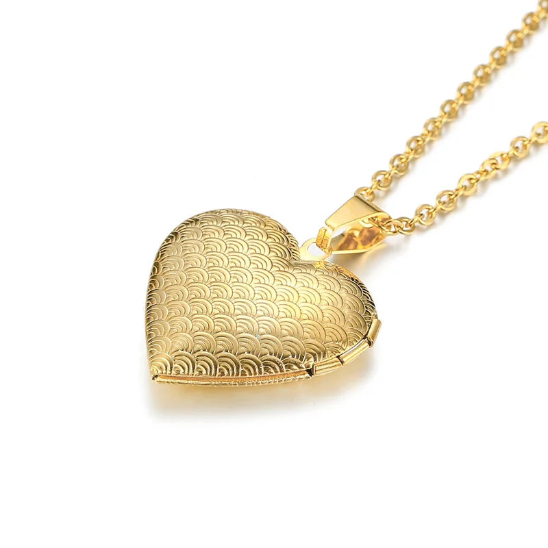 Everlove Locket
