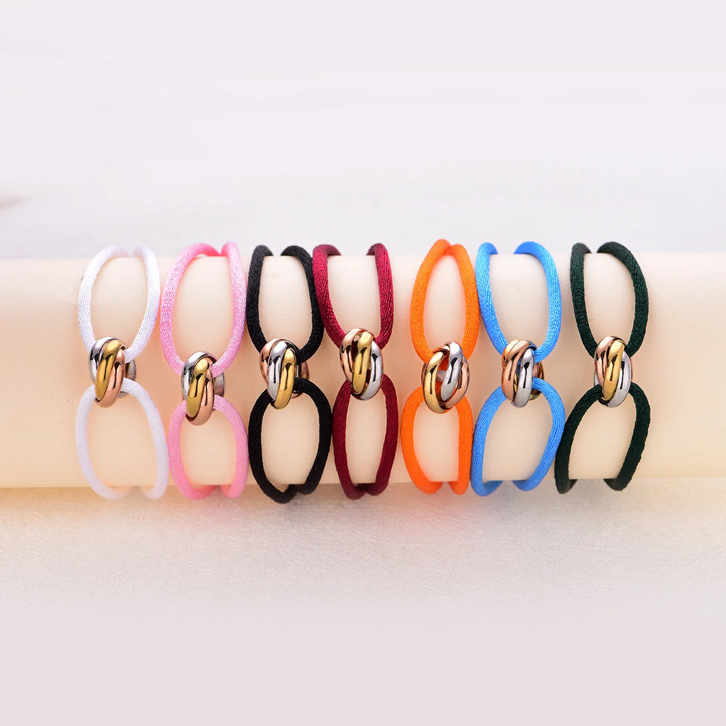 Trinity Loop Bracelet