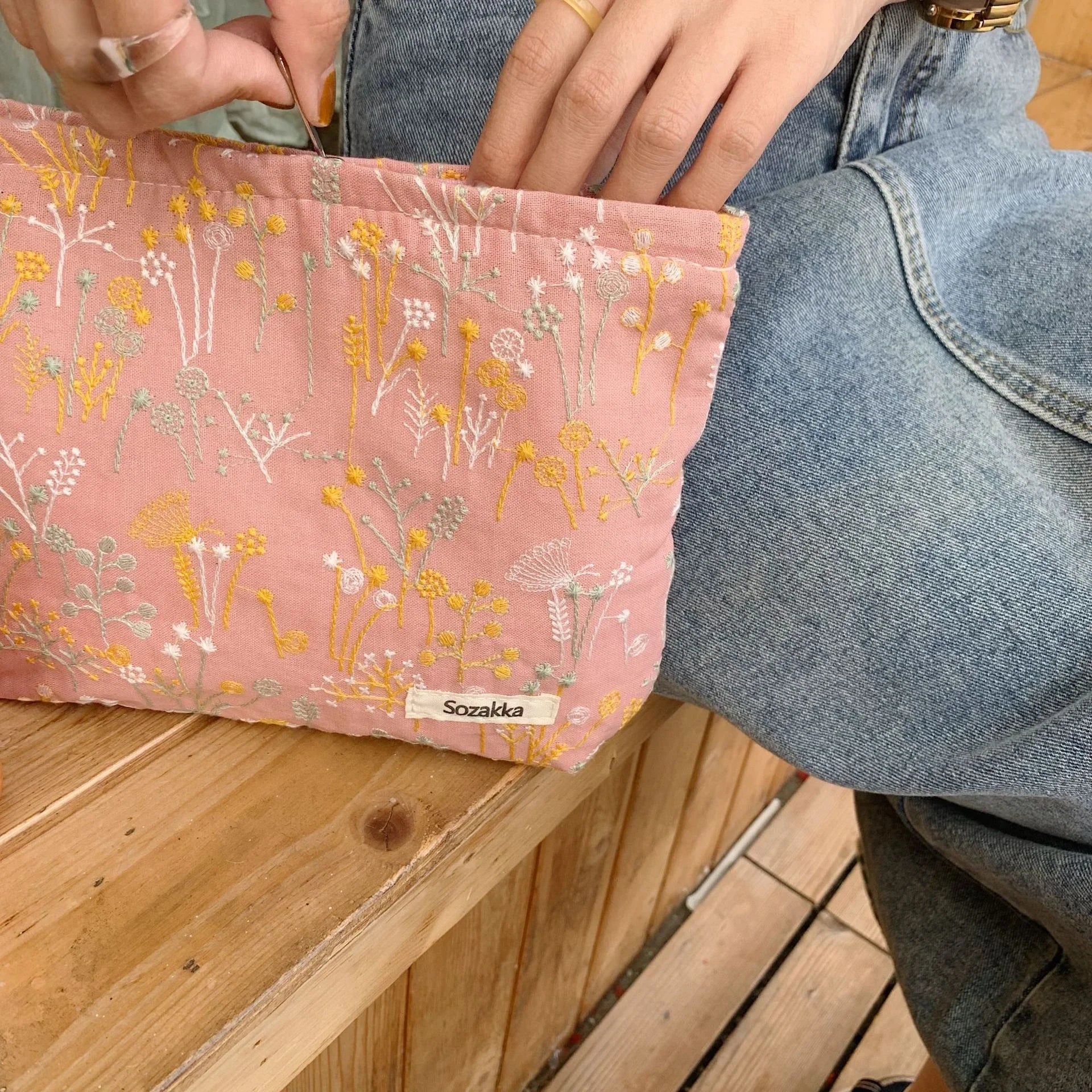 Flora Pouch
