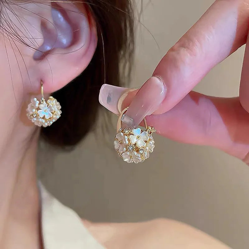 Pearl Earrings Collection