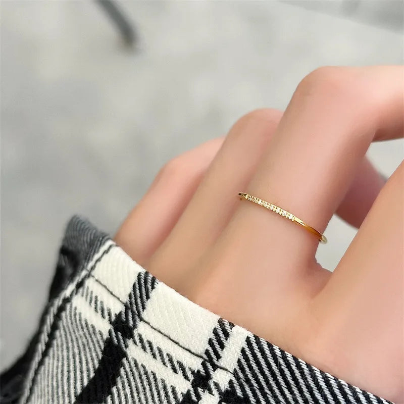 Elegance Thin Ring