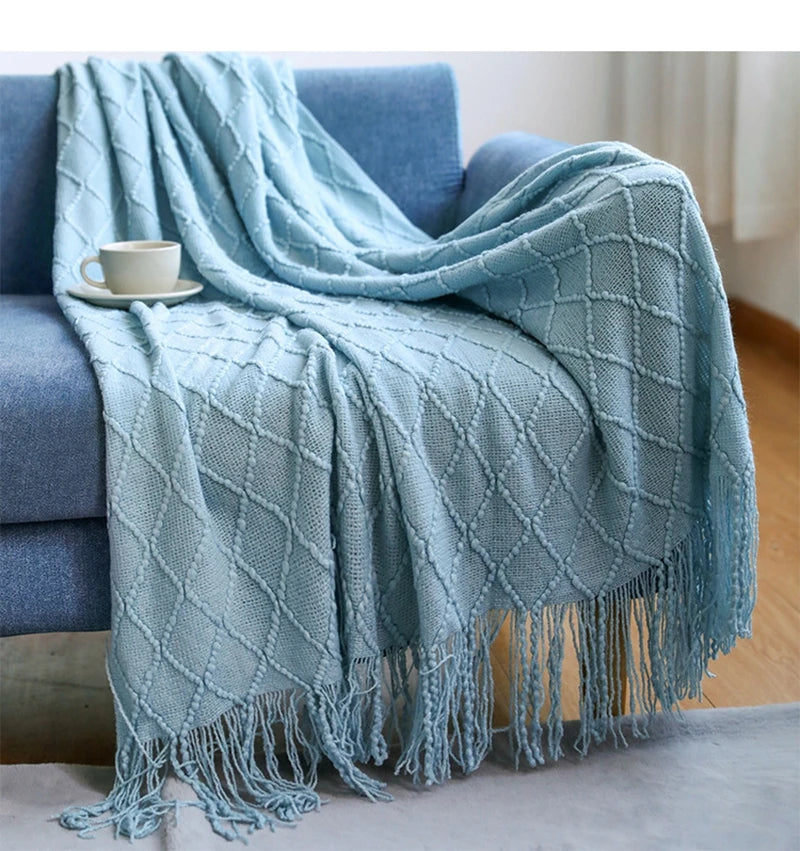 Cozy Tassel Throw