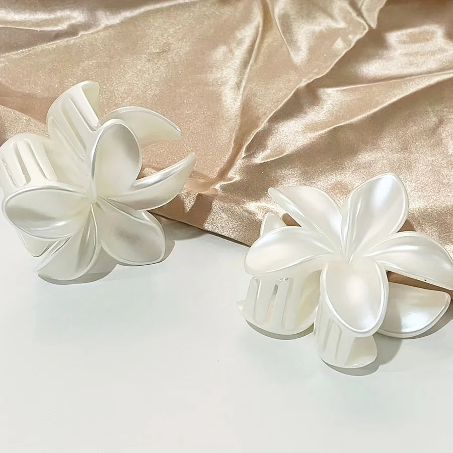 Flora Hair Clip