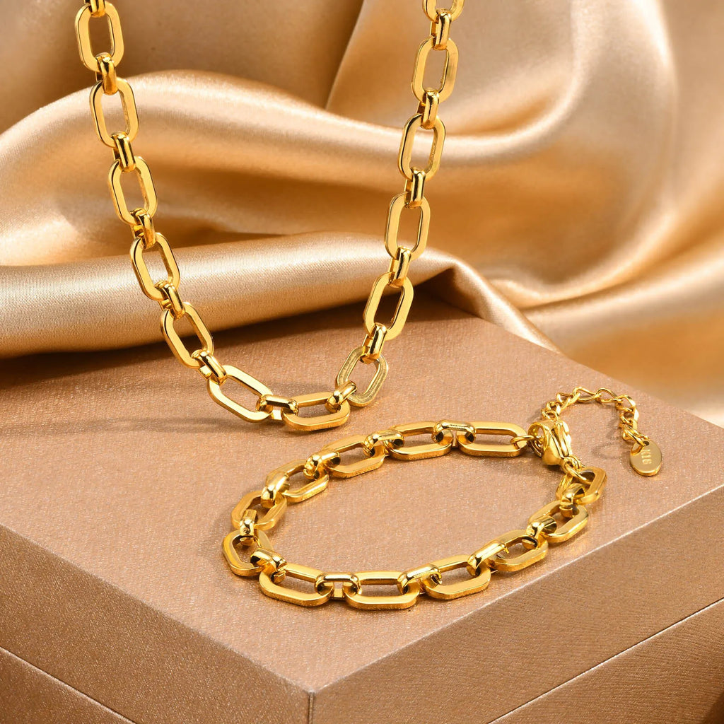 Chunky Gold Link Necklace