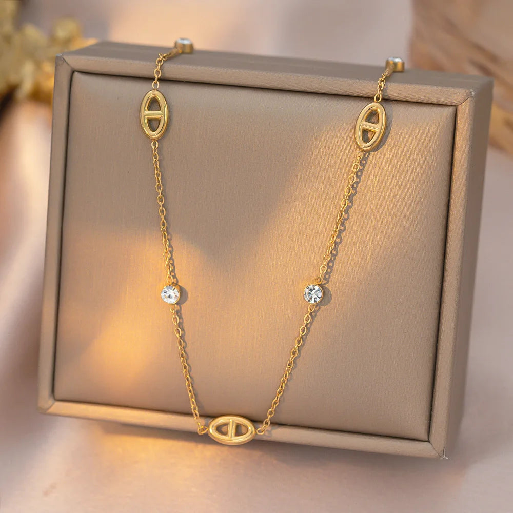 Lumière Collar Set