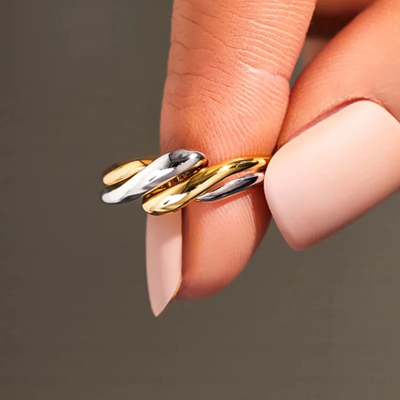 TwistAura Ring