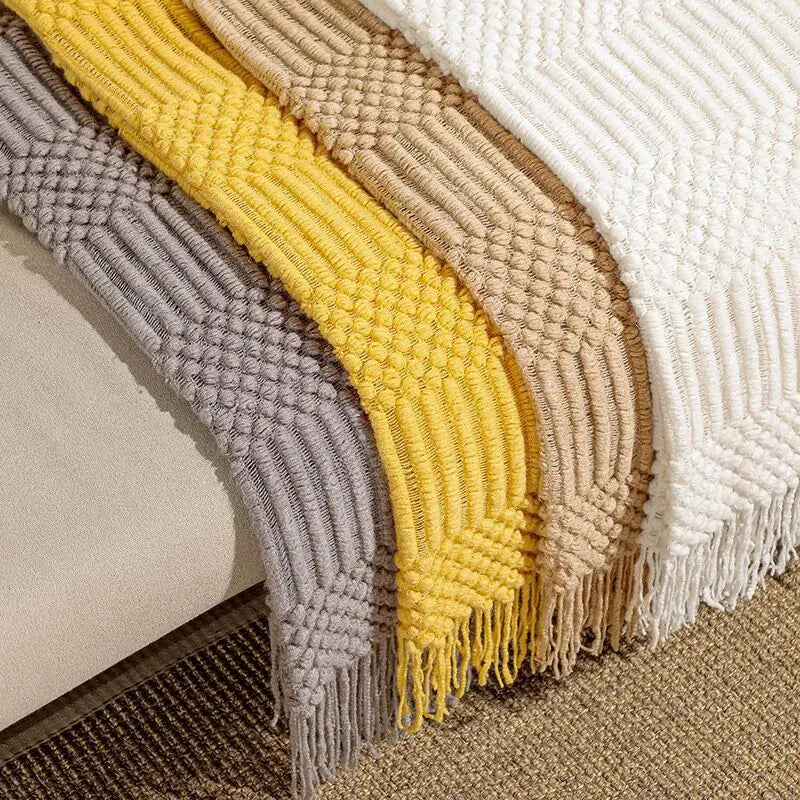 Cozy Tassel Throw