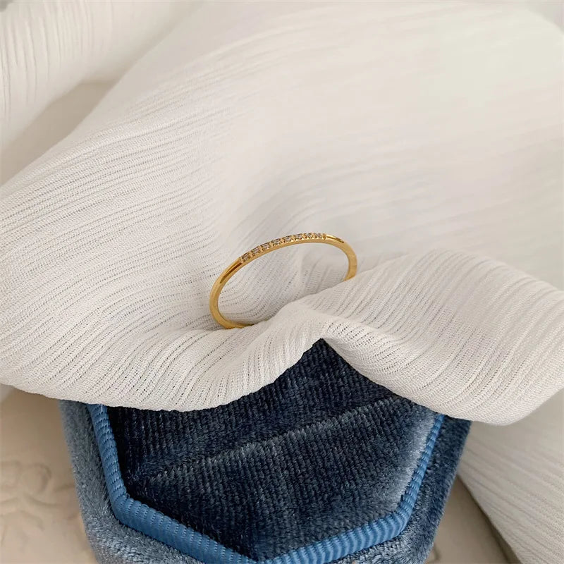 Elegance Thin Ring