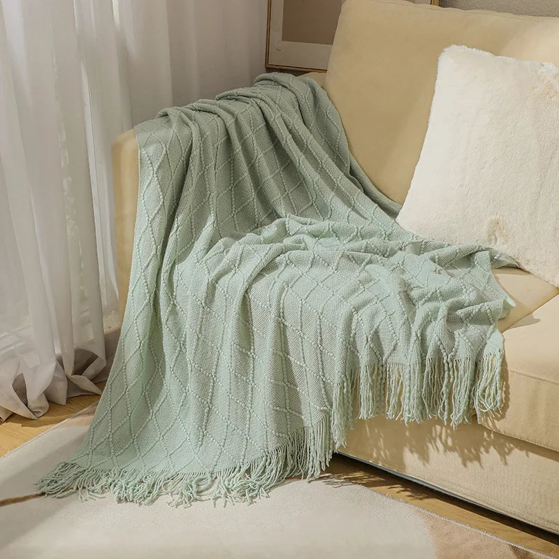 Cozy Tassel Throw