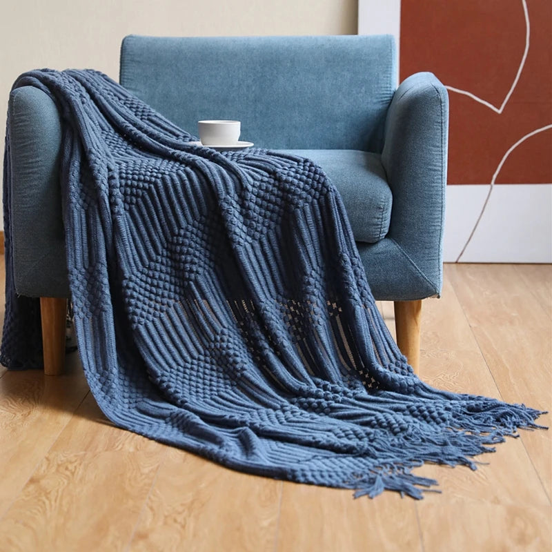 Cozy Tassel Throw