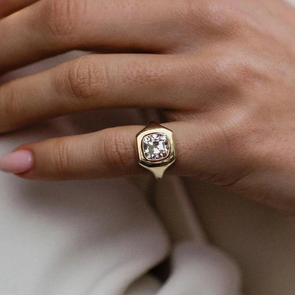 Timeless Moissanite Band