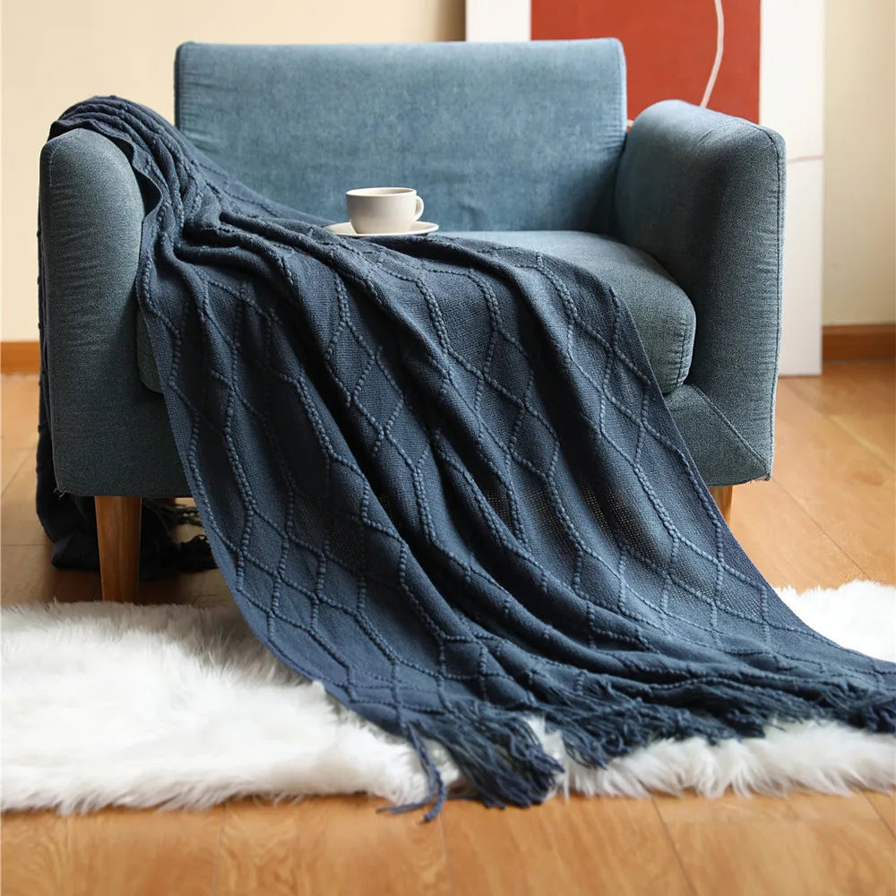 Cozy Tassel Throw