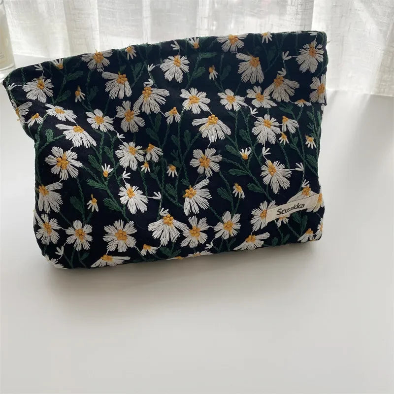 Flora Pouch